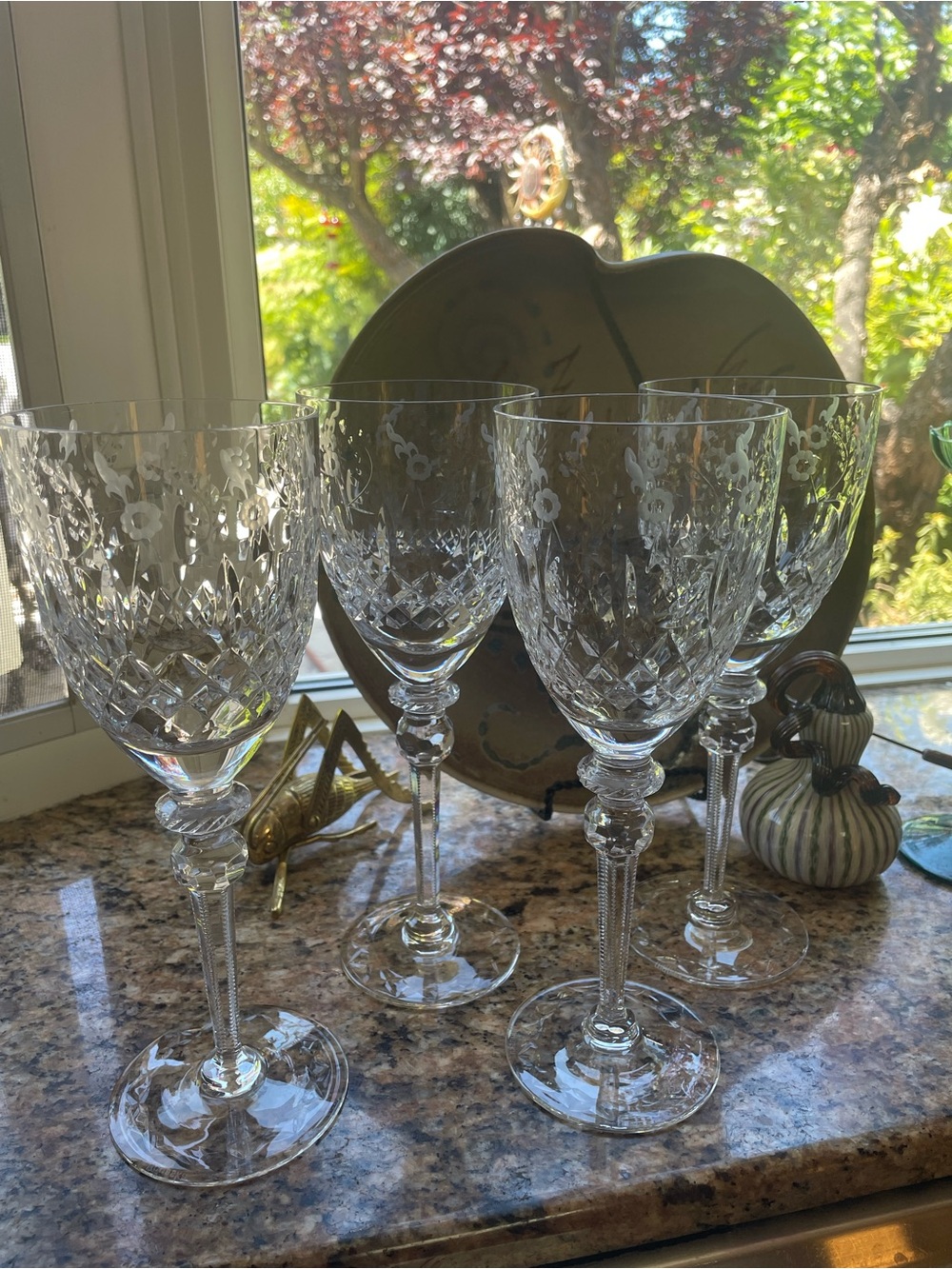 Set of 4 Rogaska Gallia Crystal Wine Glasses X Pattern Base /Floral